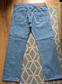 Like new Levis 501 plus size w36L30 boyfriend jeans SWAG opium y2k