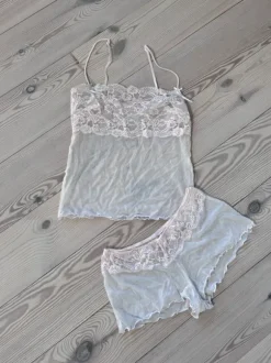 Lingerie night set