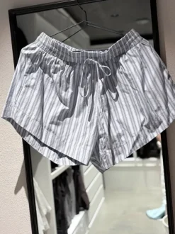 List sæt, skjorte og shorts