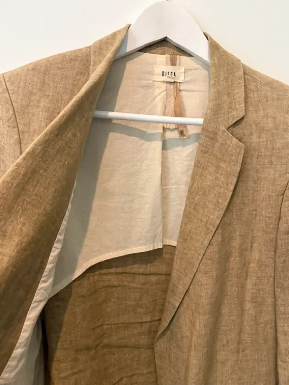 Lækker blazer i hør fra Diega