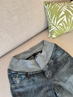 Maternity jeans size 42 (XL) - perfect conditions