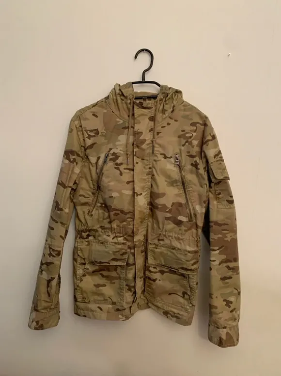 Militär tunn jacka