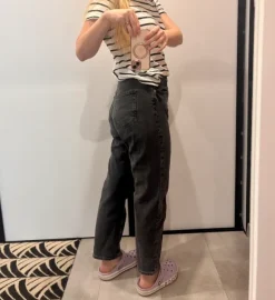 Mom Slim Fit High Waist Ankle Jeans