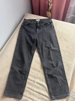 Mom Slim Fit High Waist Ankle Jeans