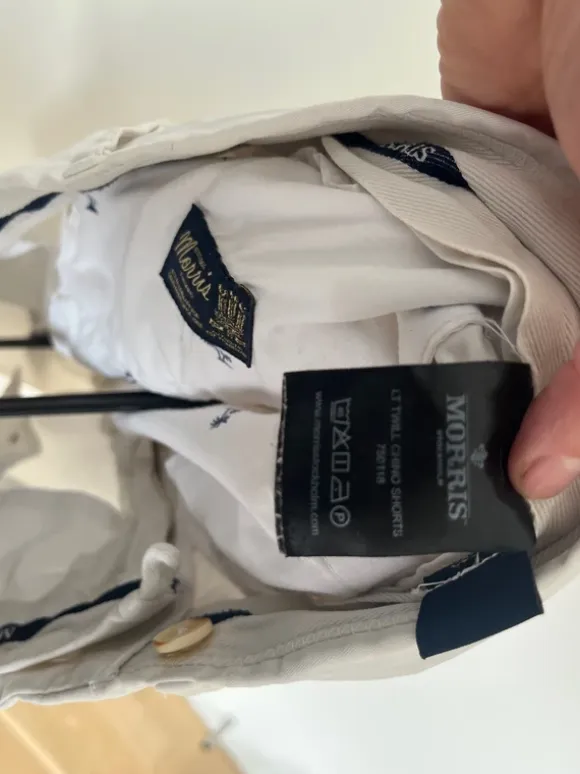 Morris White shorts