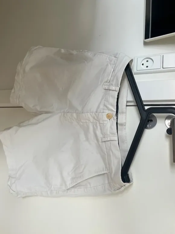 Morris White shorts