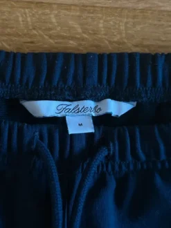 Mörkblå mjukisshorts