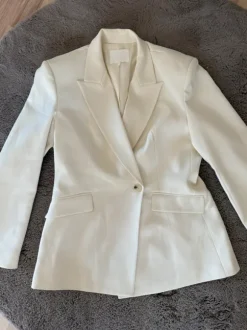 NAKD figursyet blazer