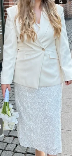 NAKD figursyet blazer