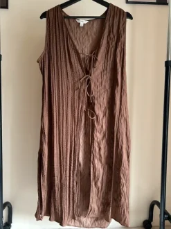 Narzutka M&S 46 brązowa boho wiązana długa, minimalistyczna, basic, wiosna lato, casual