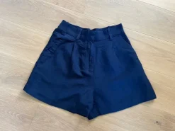 Navy blå shorts
