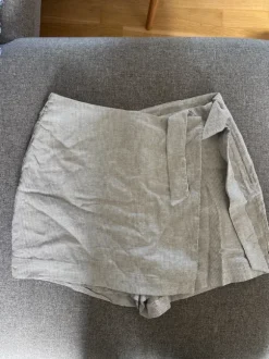 Nederdel som shorts