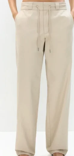 NEW Pull&Bear Beige straight leg trousers (Size: 32/XS)