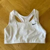 Nike sports bh