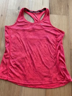 Nike træningstop. Str XL. Koral.