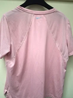 Nike t-shirt