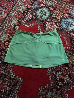 Nike vintage skirt skort pilates girl y2k 2000 tennis core