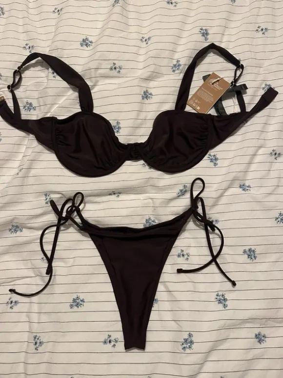 Ny bikini NAKD - mörkbrun