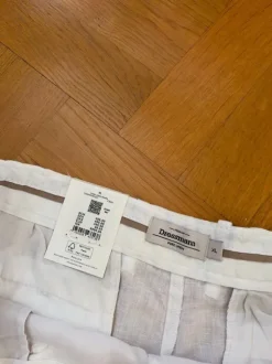 Nya vita linneshorts