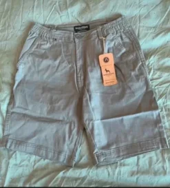 Nye chino shorts fra Bewley & Ritch, grå