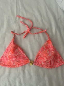 Oanvänd bikini topp