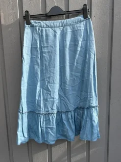 Oanvänd kjol KappAhl