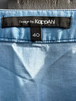 Oanvänd kjol KappAhl