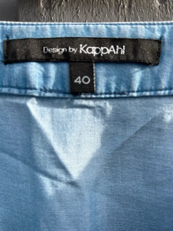 Oanvänd kjol KappAhl