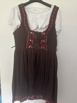 Oktoberfest kjole