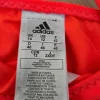 Orange Adidas bikini str 40.