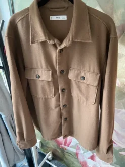 Overshirt från Mango