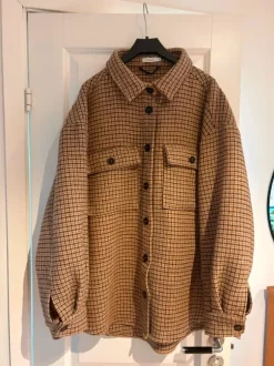 Oversized vår/höst jacka från Noella