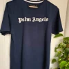 Palm Angels Granatowy T-shirt Wypukłe Logo 3D Bawełna