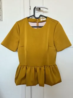 Peplum bluse fra Stine Goya