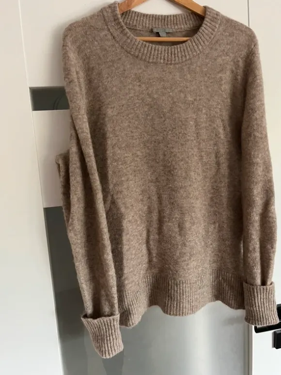 Piękny sweter COS alpaka i wełna