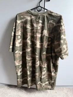 Piękny T-shirt Moro