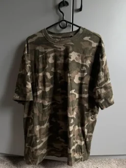 Piękny T-shirt Moro