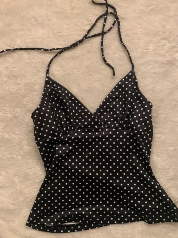 Polka dott top