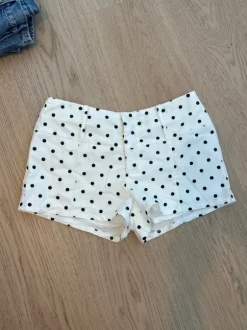 Prikket shorts