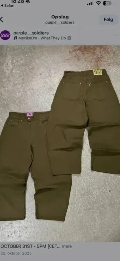 Purple soldiers