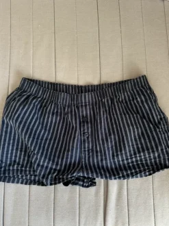 Randiga pyjamasshorts