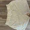 Randiga Shorts från gina