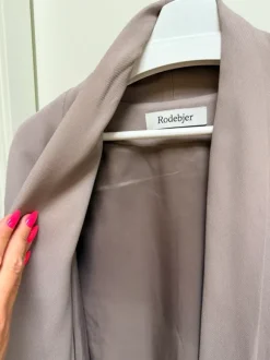 Rodebjer kavaj Dinesen Twill