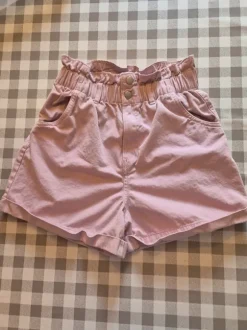Rosa shorts hög midja stl 38 H&M