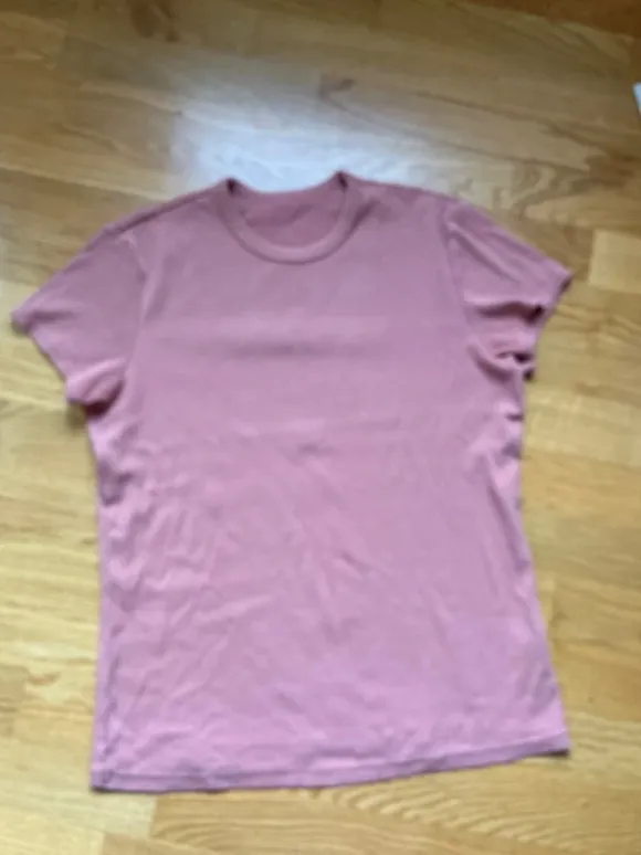 Rosa T-shirt Uniqlo