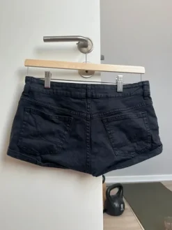 Roxy shorts