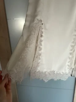 Rustykalna bieliźniana, satynowa, beżowa - kremowa - cielista długa/ midi spódnica z koronką
