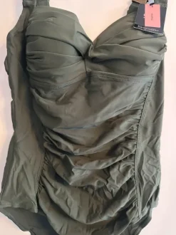 Shaping baddräkt från Hunkemöller