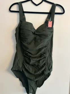 Shaping baddräkt från Hunkemöller