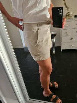 Shorts dam